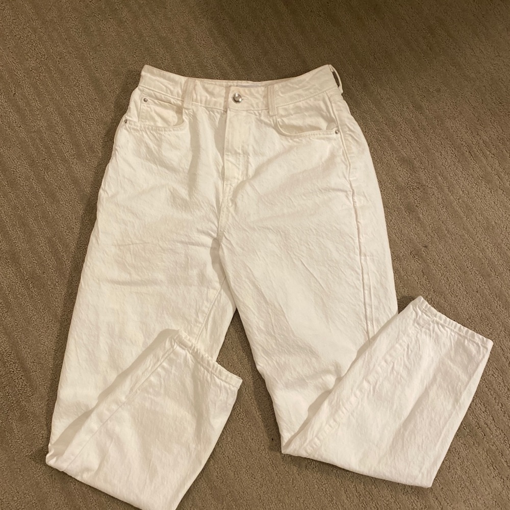 White Zara mom jeans size USA 4